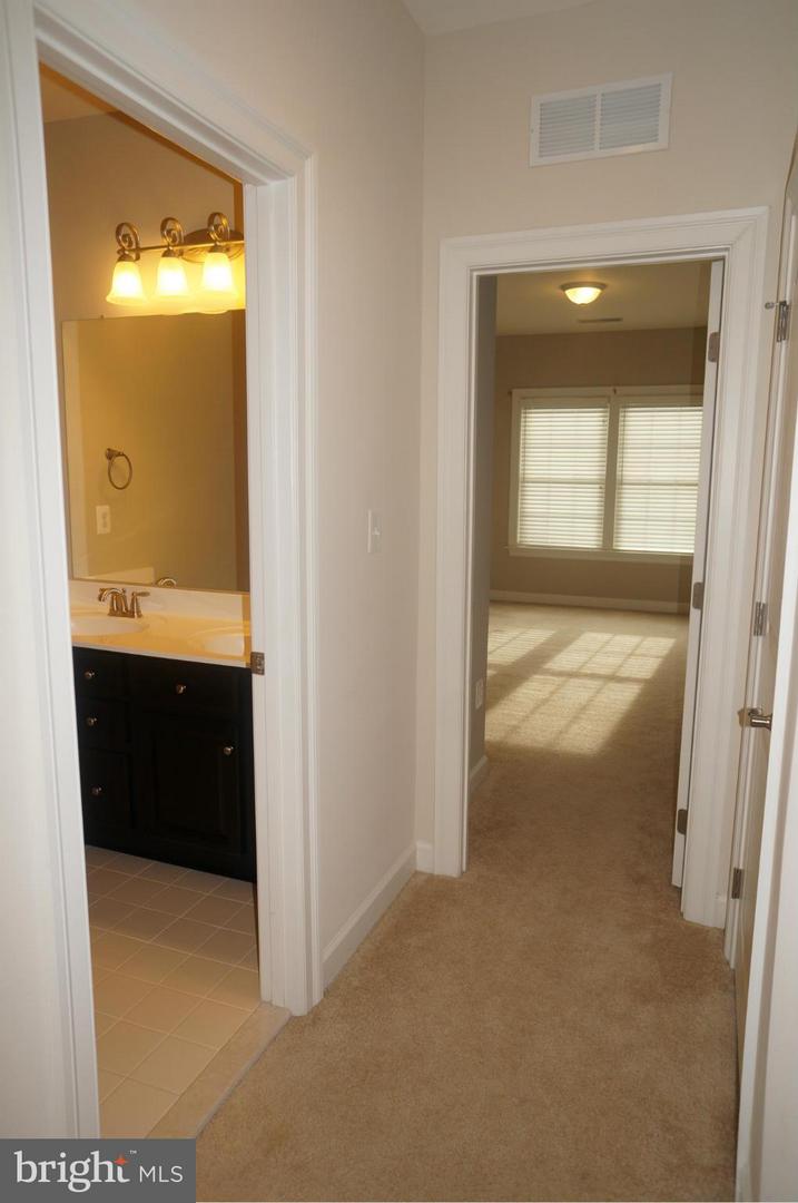 42591 Voormeade TERRACE
