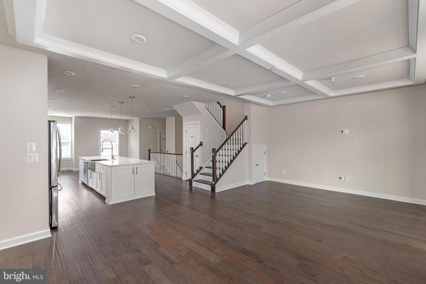 44646 Provincetown DRIVE