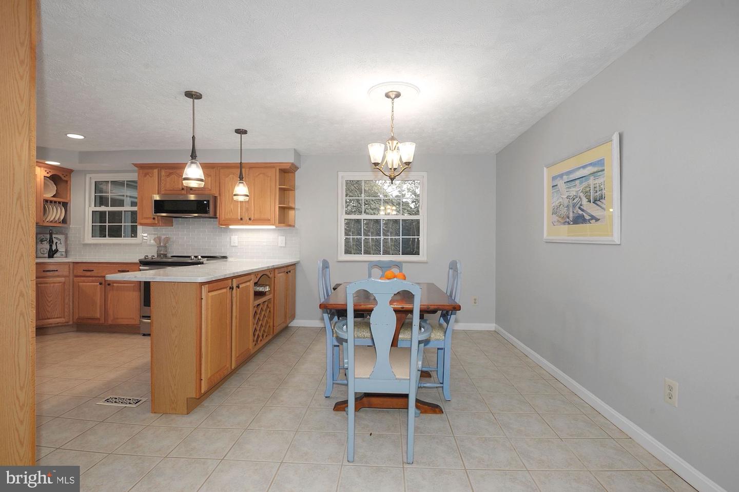 105 Red Oak LANE