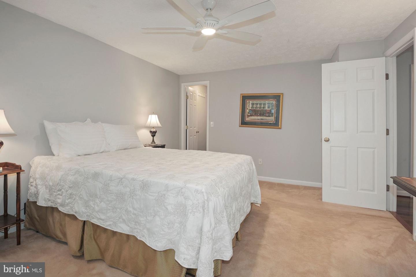 105 Red Oak LANE