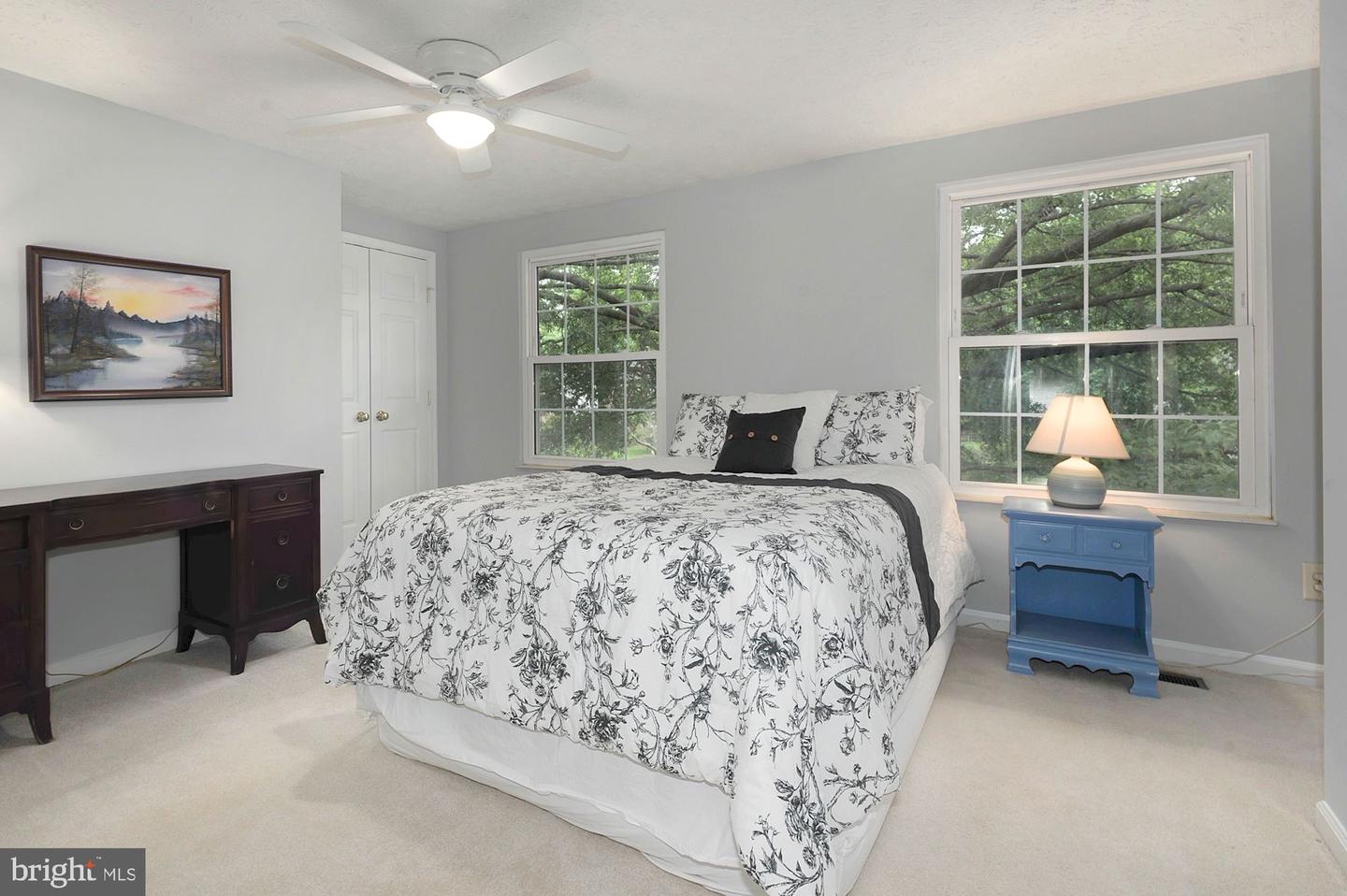 105 Red Oak LANE
