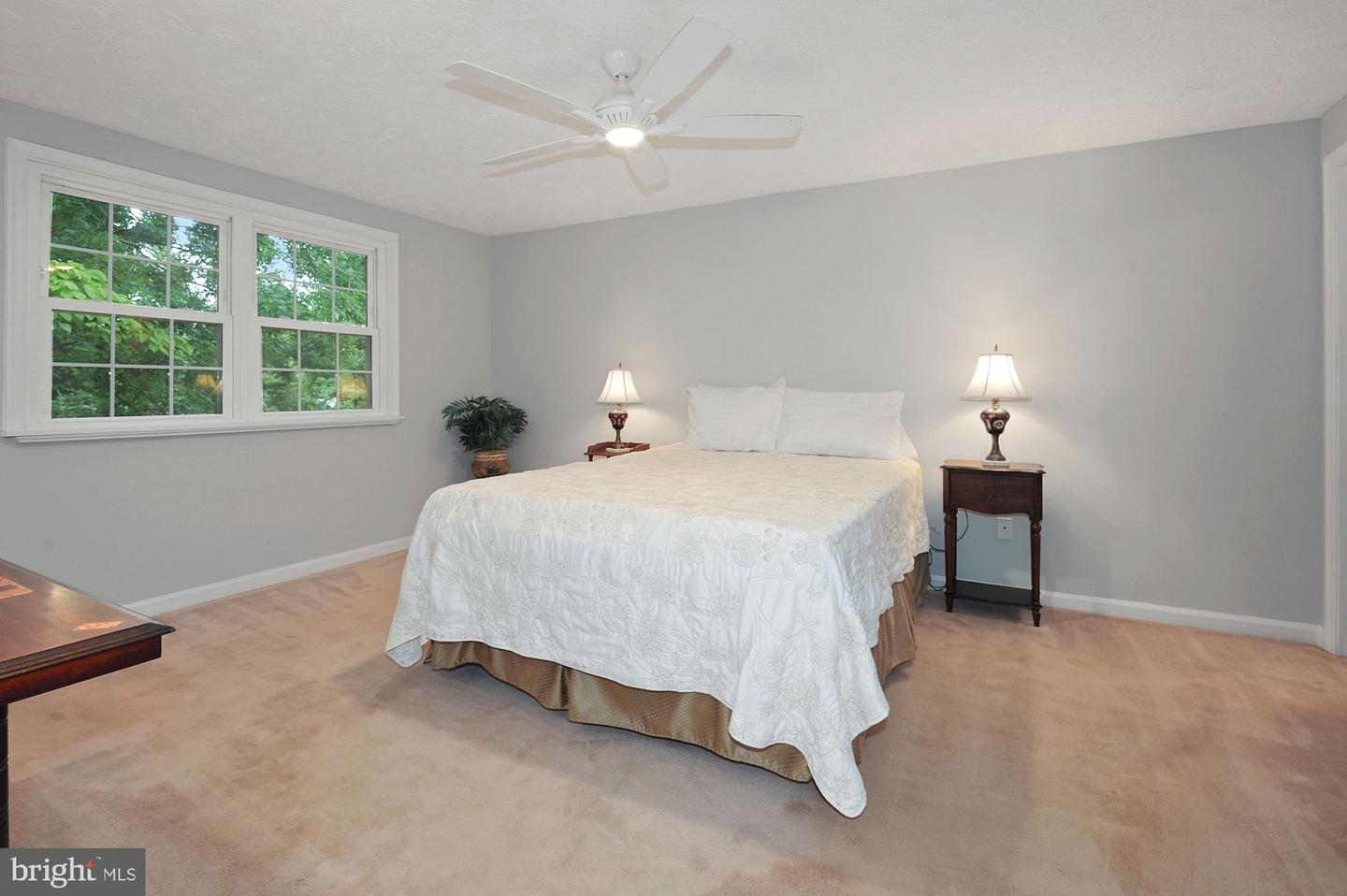 105 Red Oak LANE