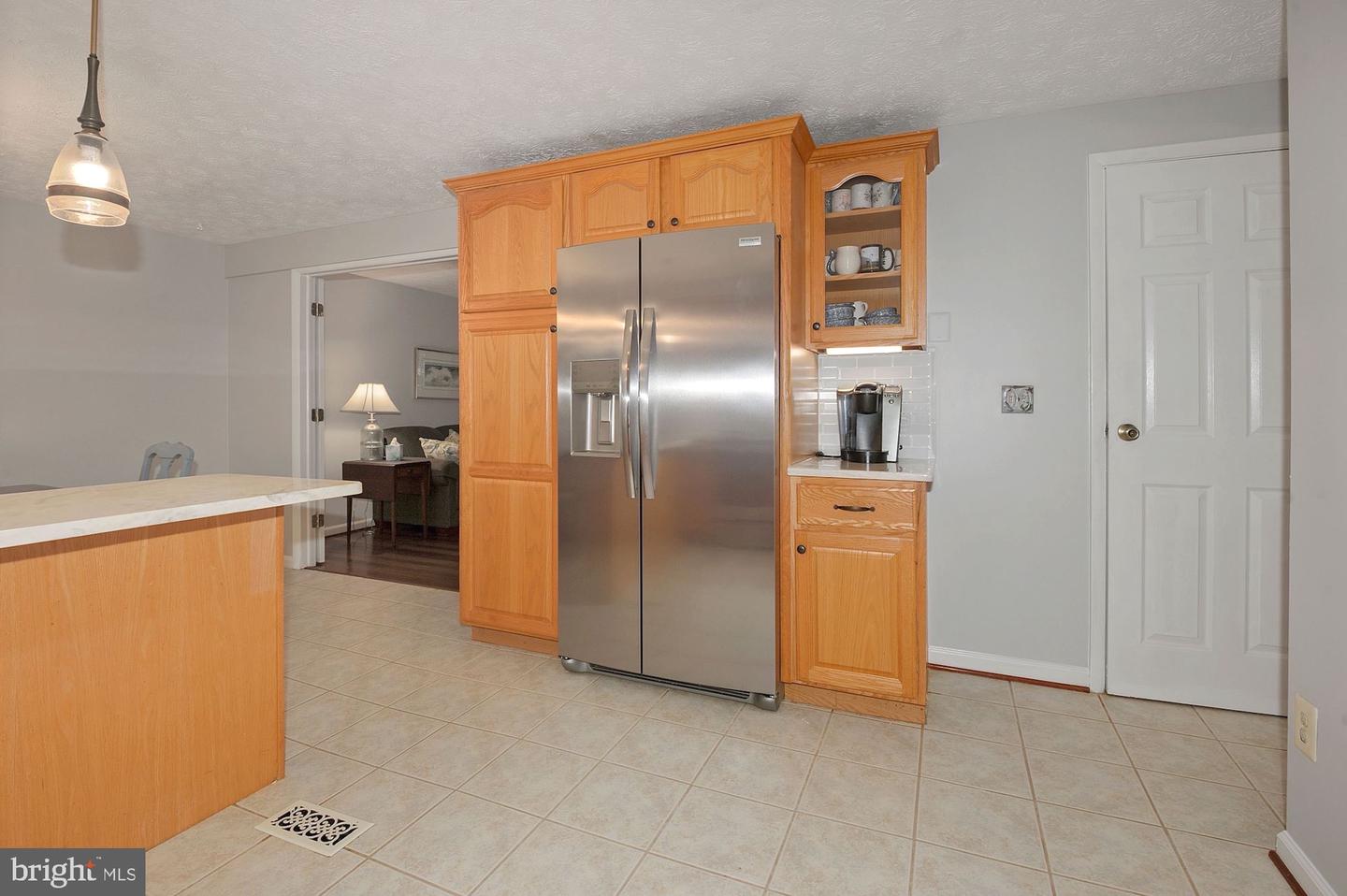 105 Red Oak LANE