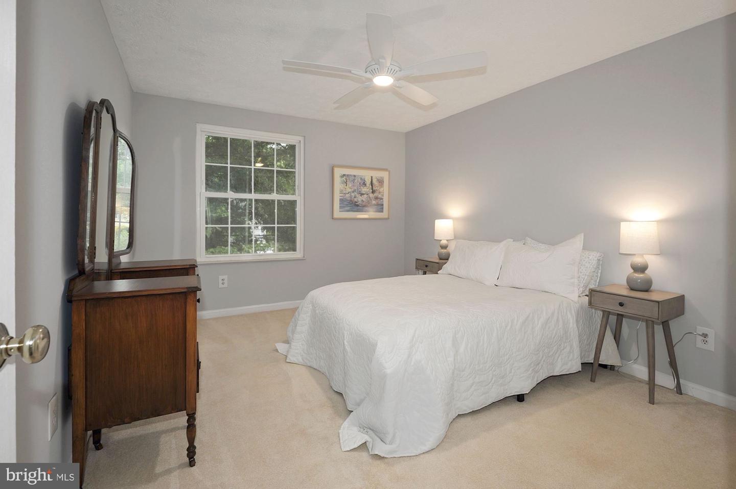 105 Red Oak LANE