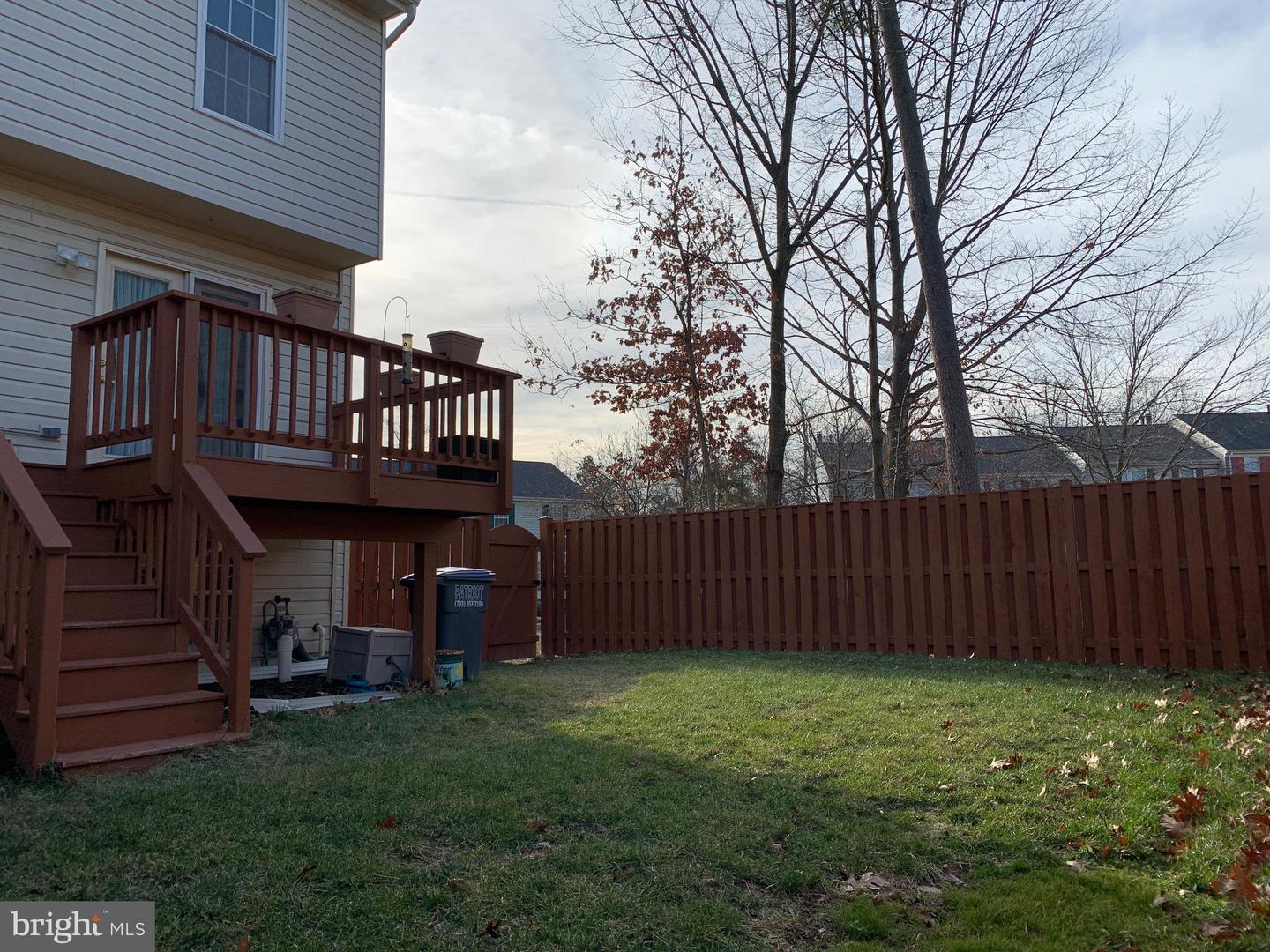 21073 Cornerpost SQUARE