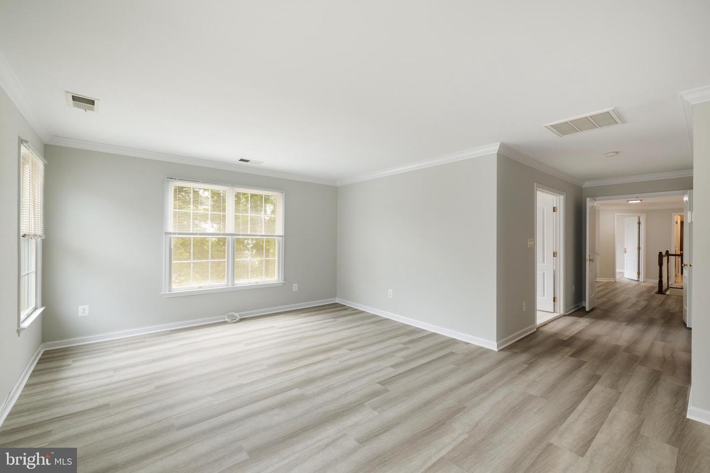 22829 Queensbridge DRIVE