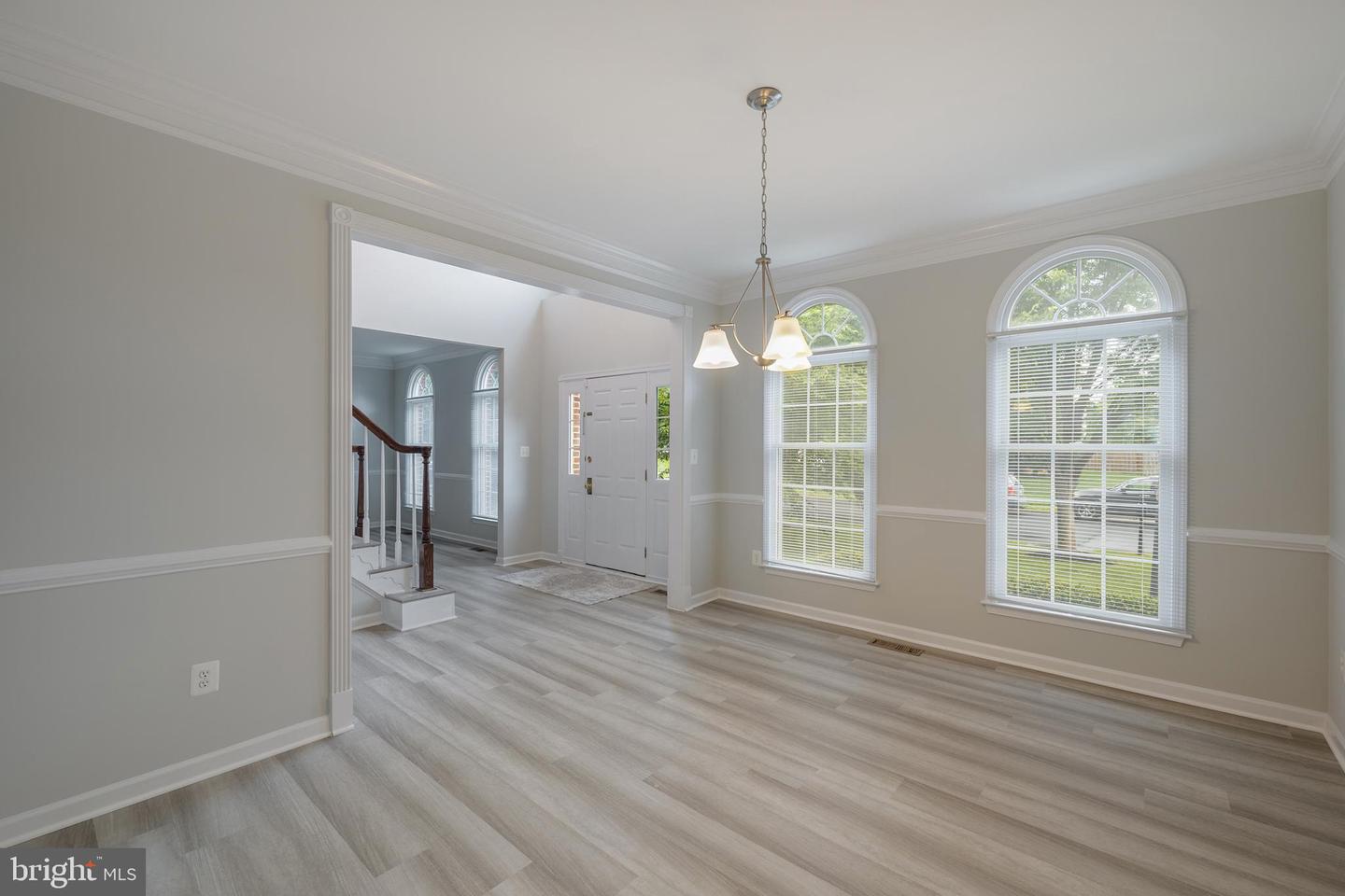 22829 Queensbridge DRIVE