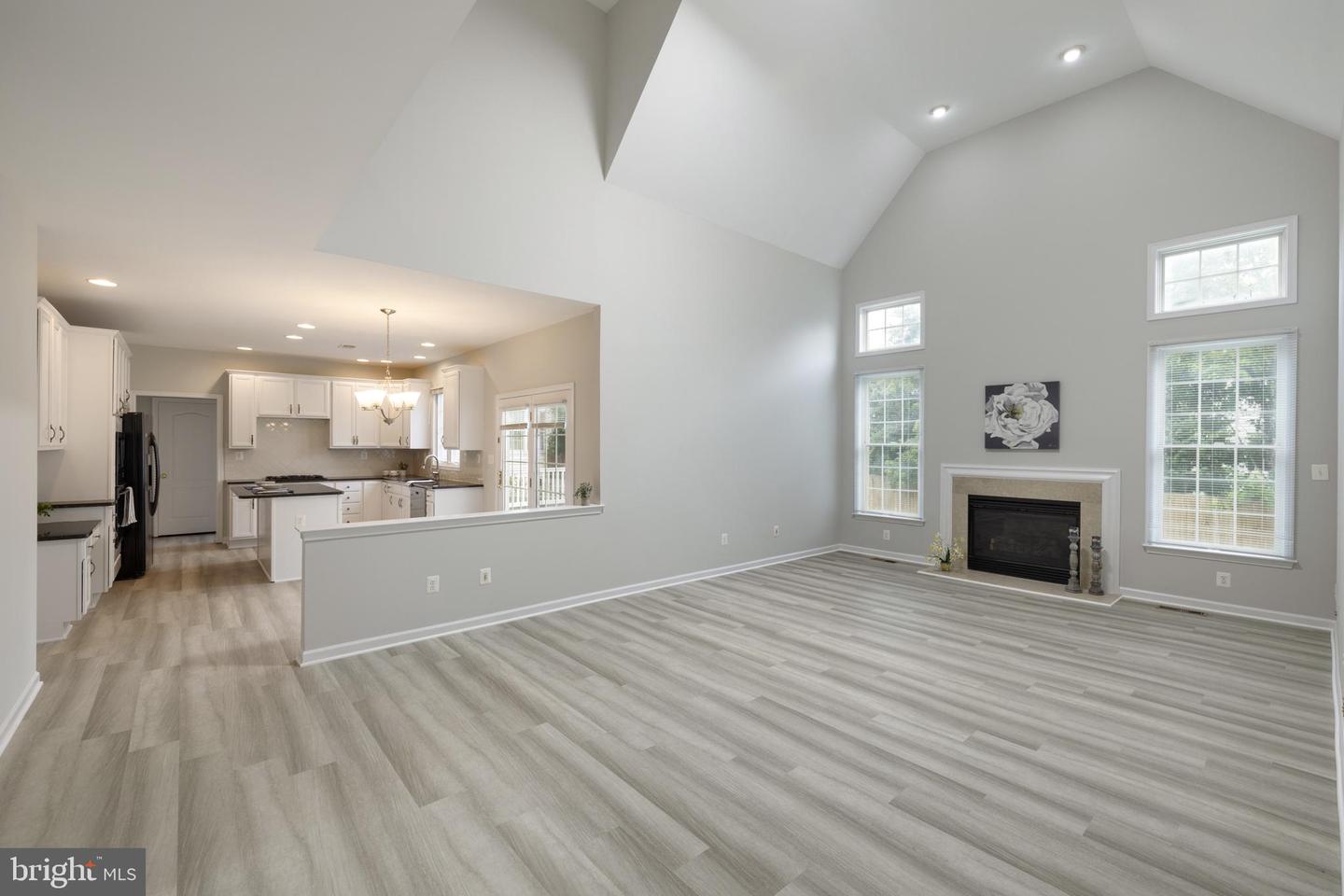 22829 Queensbridge DRIVE