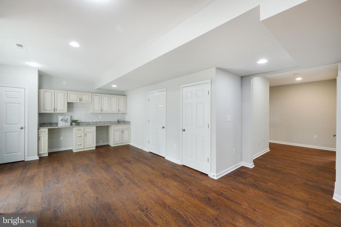 22829 Queensbridge DRIVE