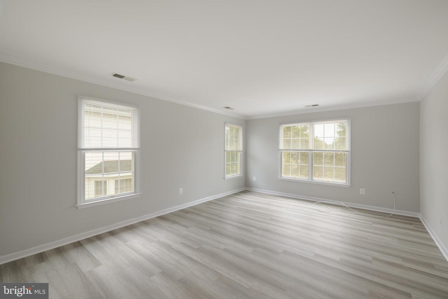 22829 Queensbridge DRIVE