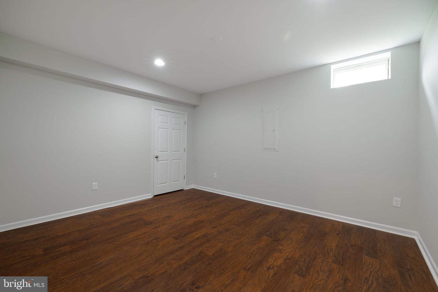 22829 Queensbridge DRIVE