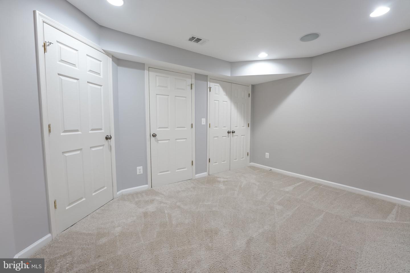 43457 Lucketts Bridge CIRCLE
