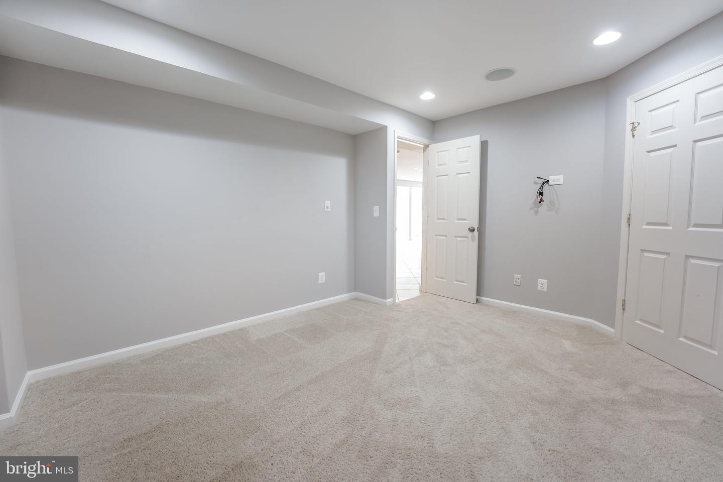 43457 Lucketts Bridge CIRCLE