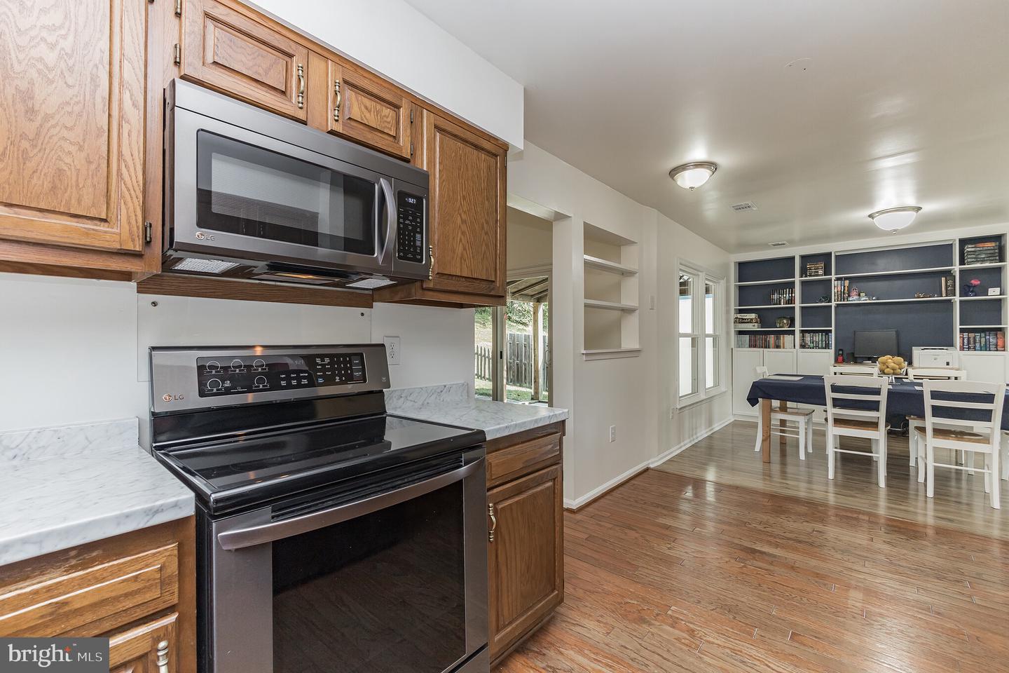 907 Chancellor STREET SW