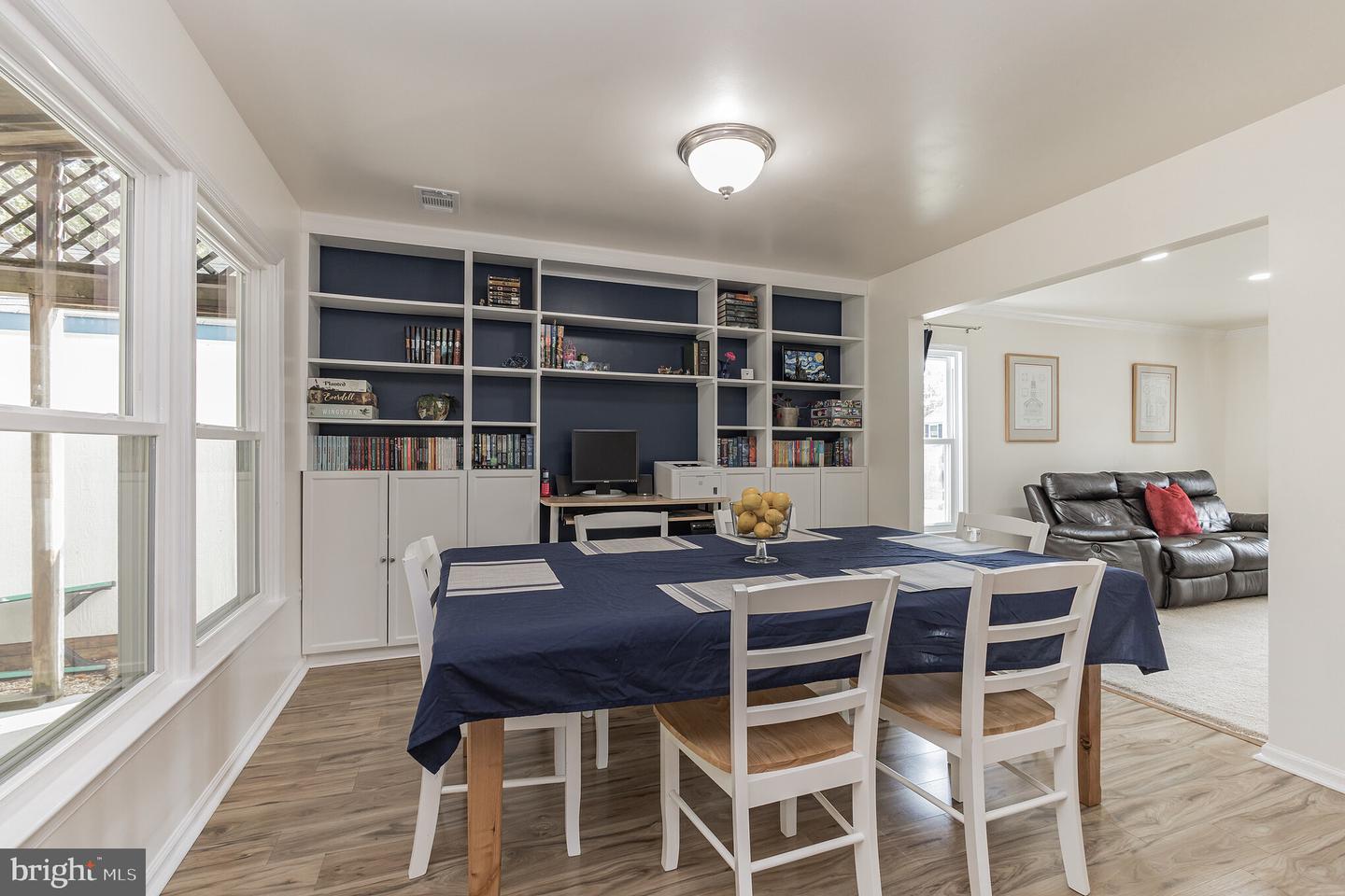907 Chancellor STREET SW