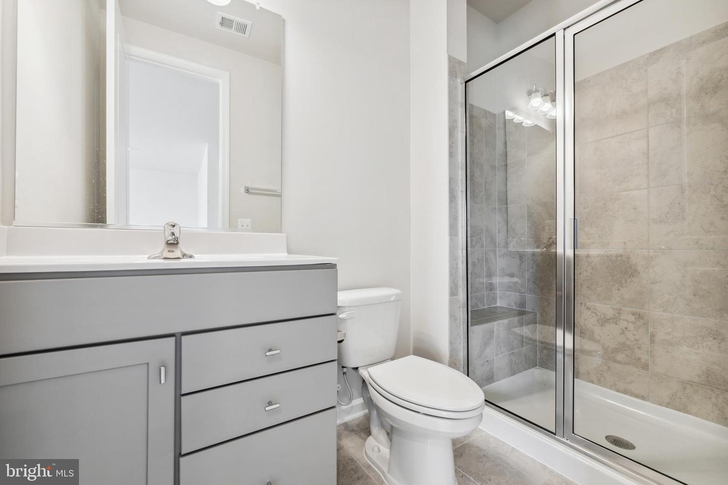 42938 Running Creek SQUARE