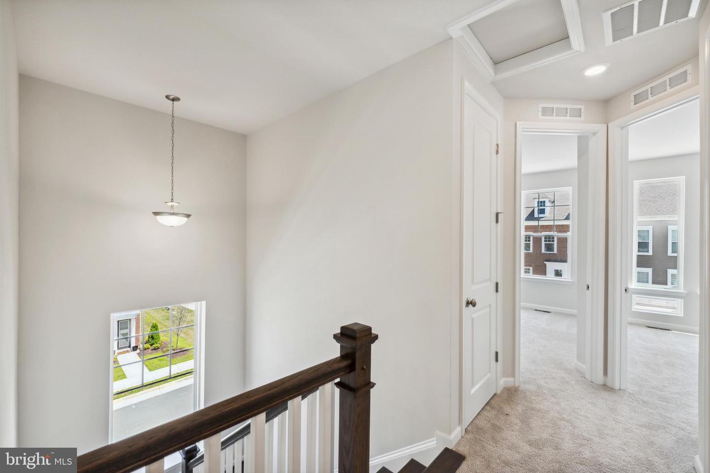 42938 Running Creek SQUARE