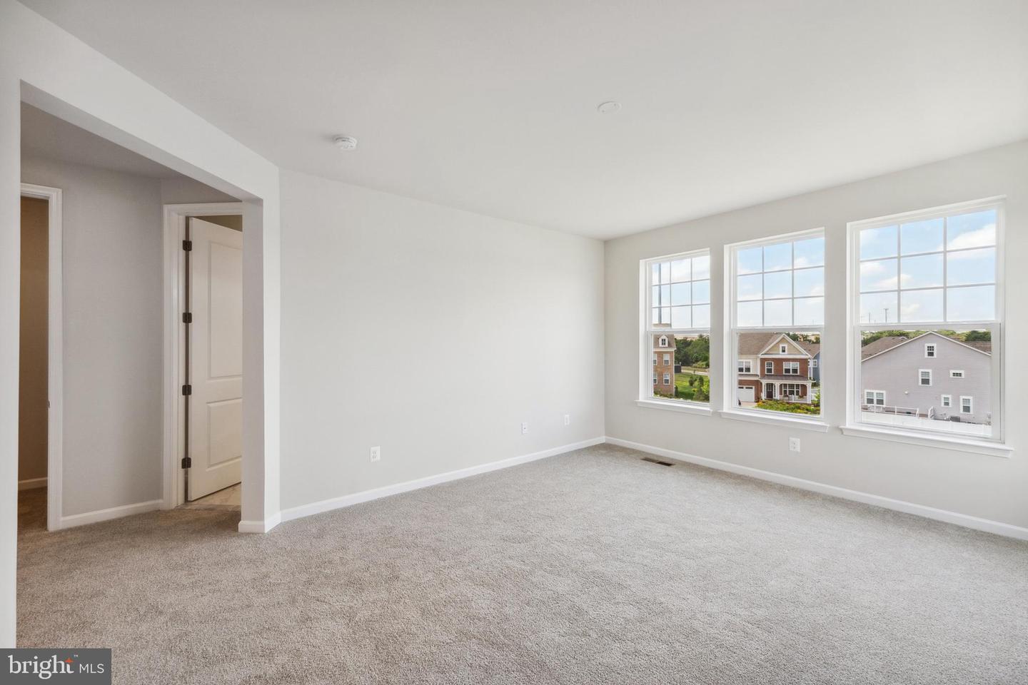 42938 Running Creek SQUARE