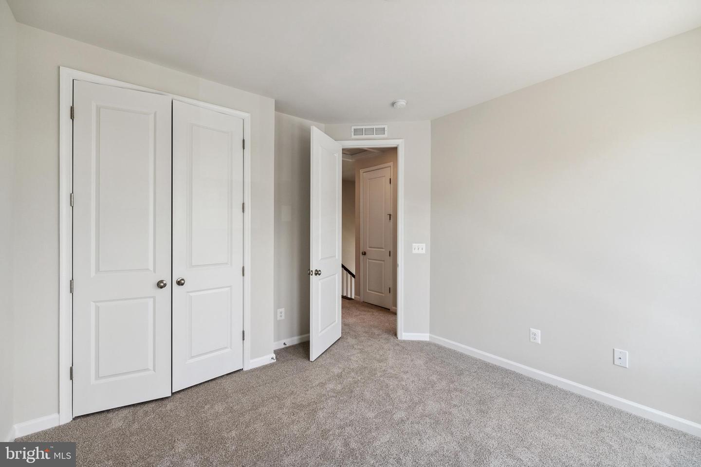 42938 Running Creek SQUARE
