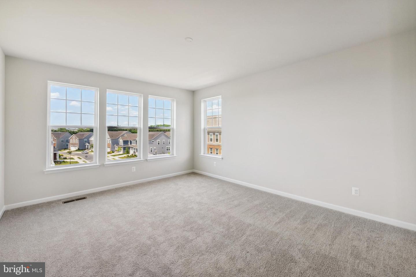 42938 Running Creek SQUARE