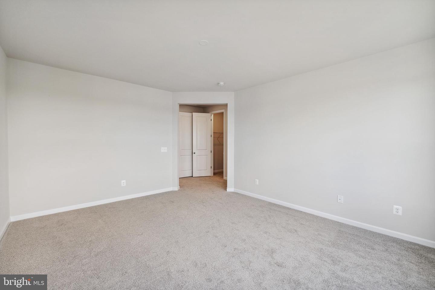 42938 Running Creek SQUARE
