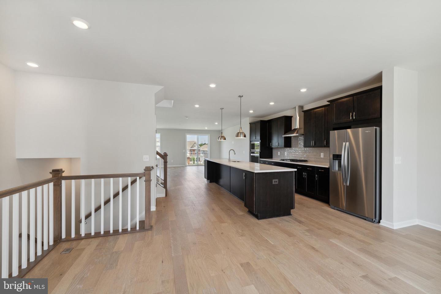42928 Running Creek SQUARE