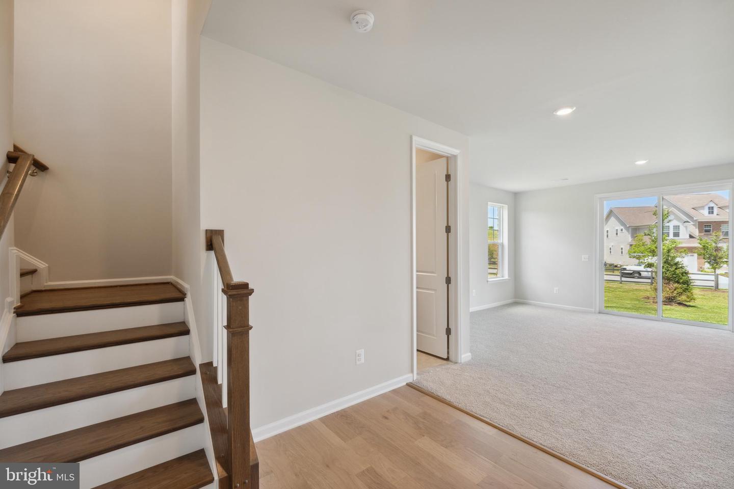 42928 Running Creek SQUARE
