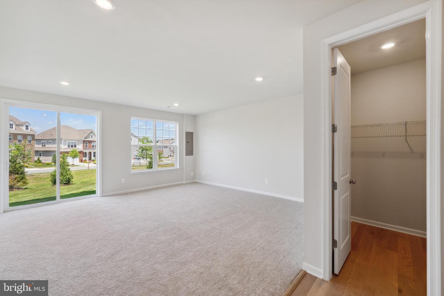 42928 Running Creek SQUARE