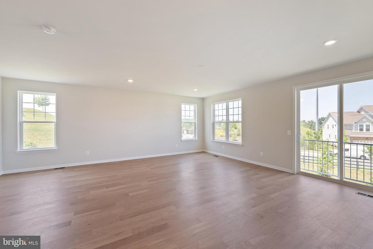 42928 Running Creek SQUARE