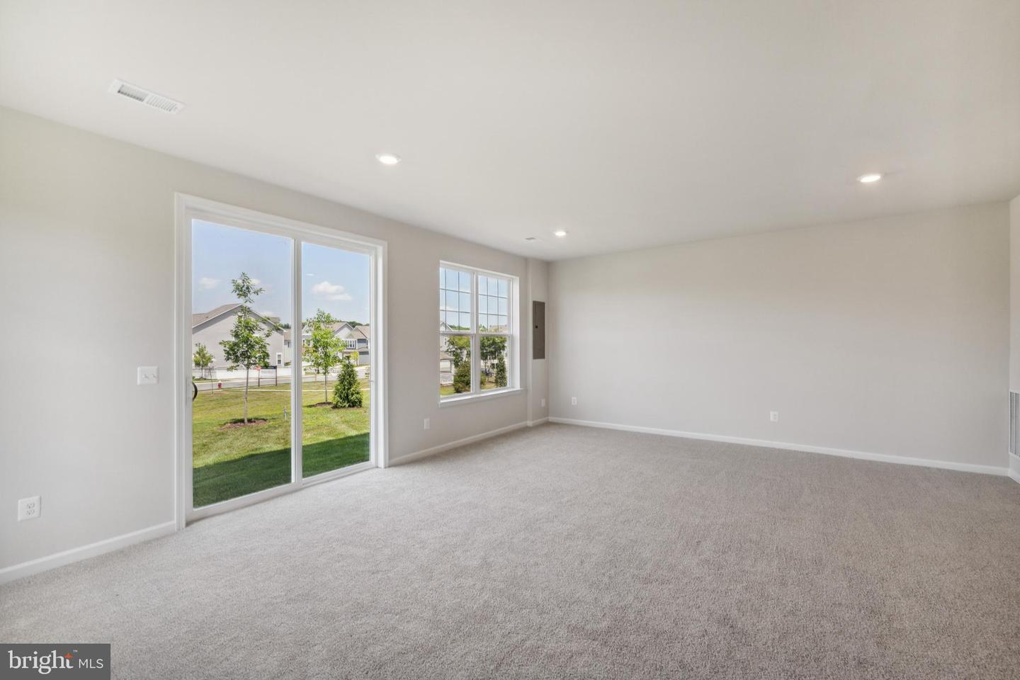 42928 Running Creek SQUARE