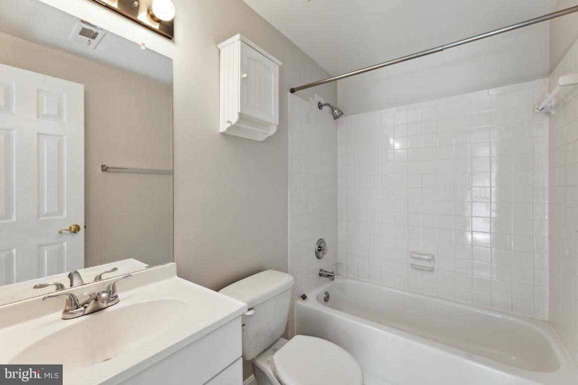 46135 Aisquith TERRACE