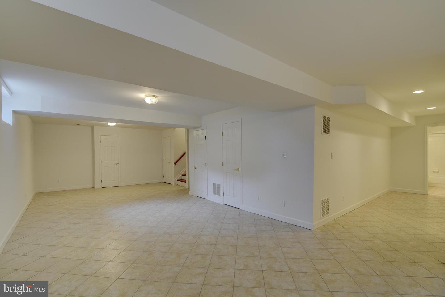 43189 Lighthouse PLACE