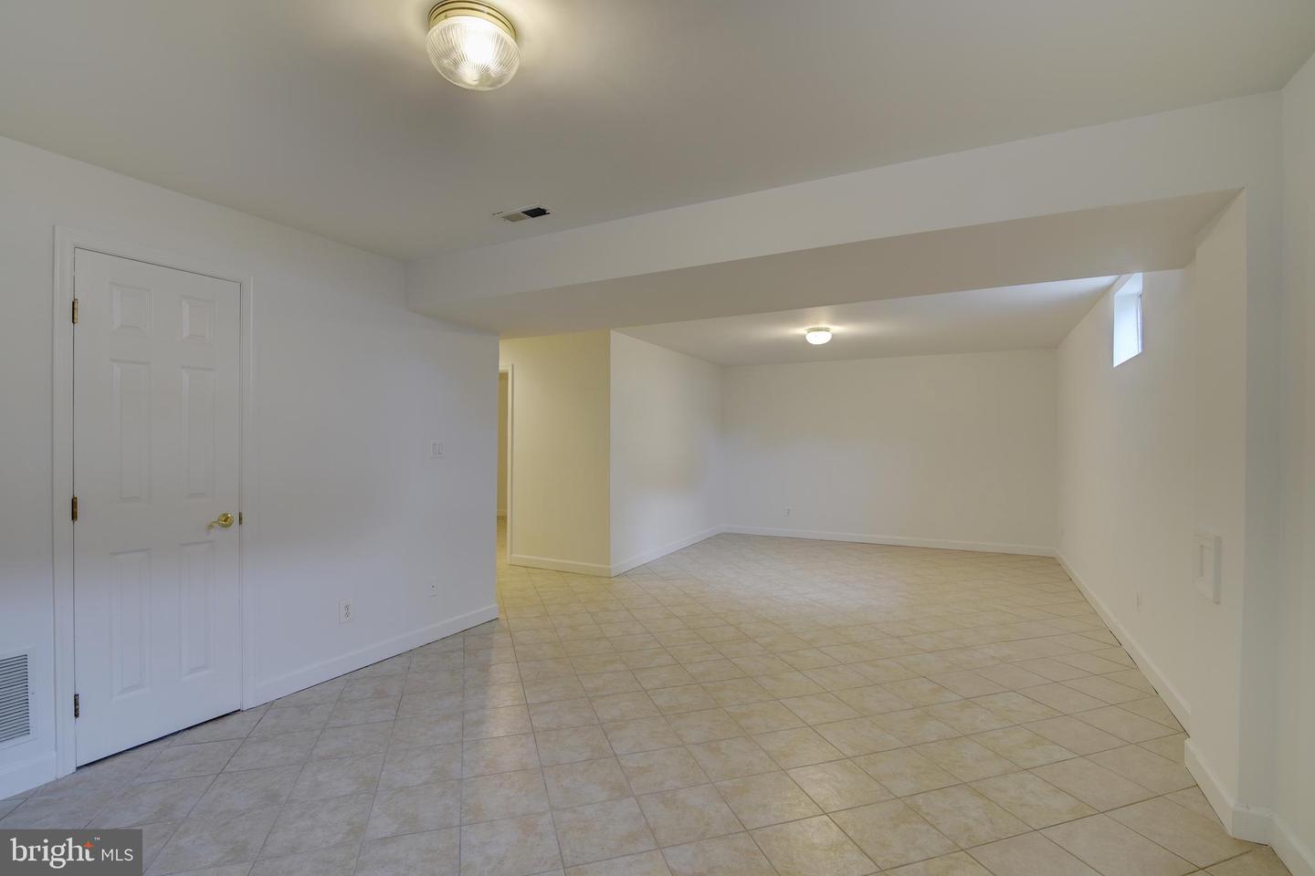 43189 Lighthouse PLACE