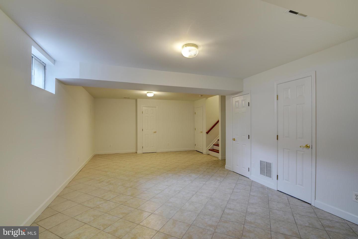 43189 Lighthouse PLACE