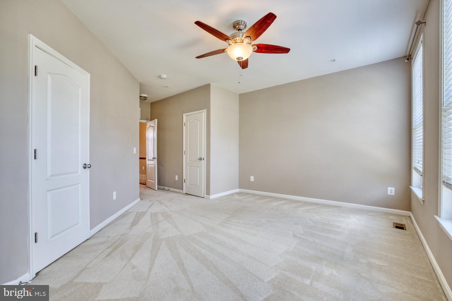 19199 Winmeade DRIVE