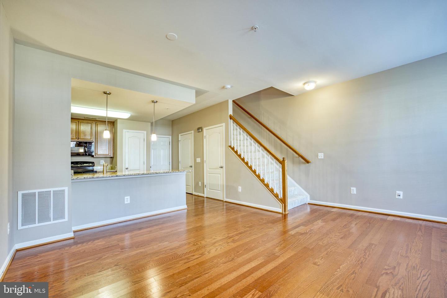 19199 Winmeade DRIVE