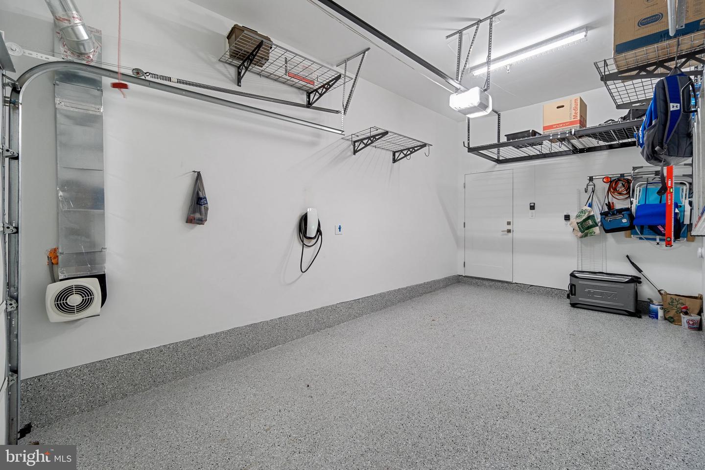 5 Stationmaster STREET SE Unit: 400