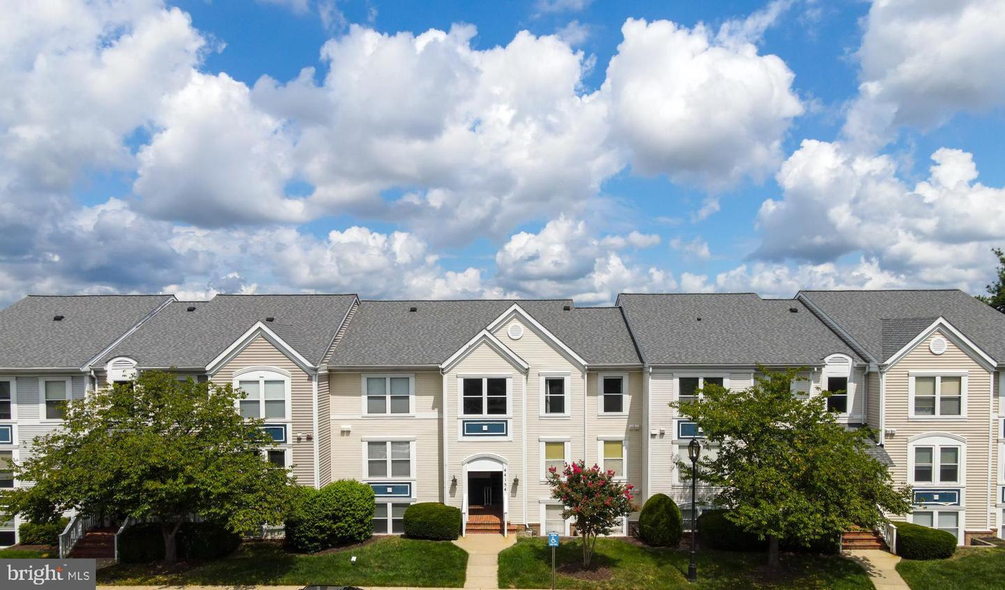 44154 Natalie TERRACE Unit: 302
