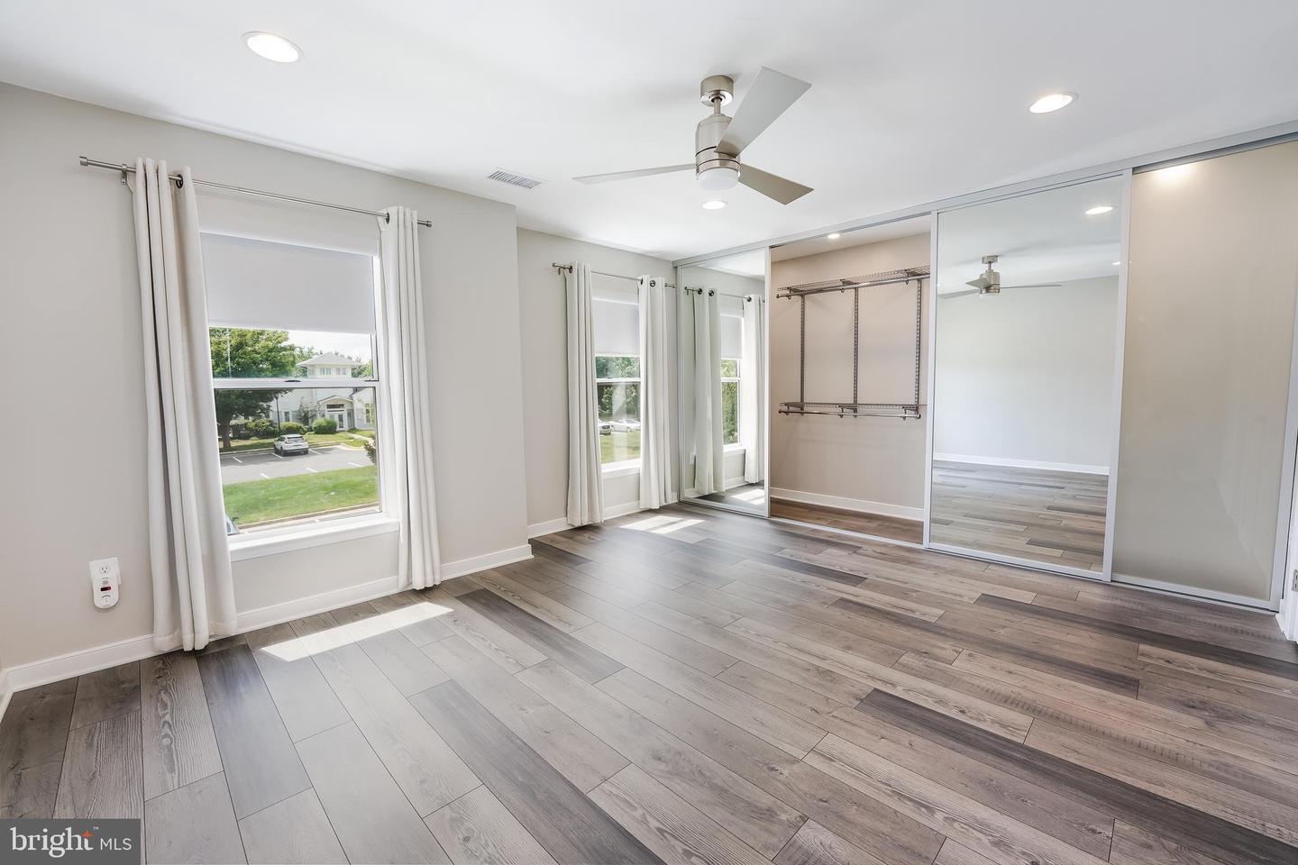 44154 Natalie TERRACE Unit: 302