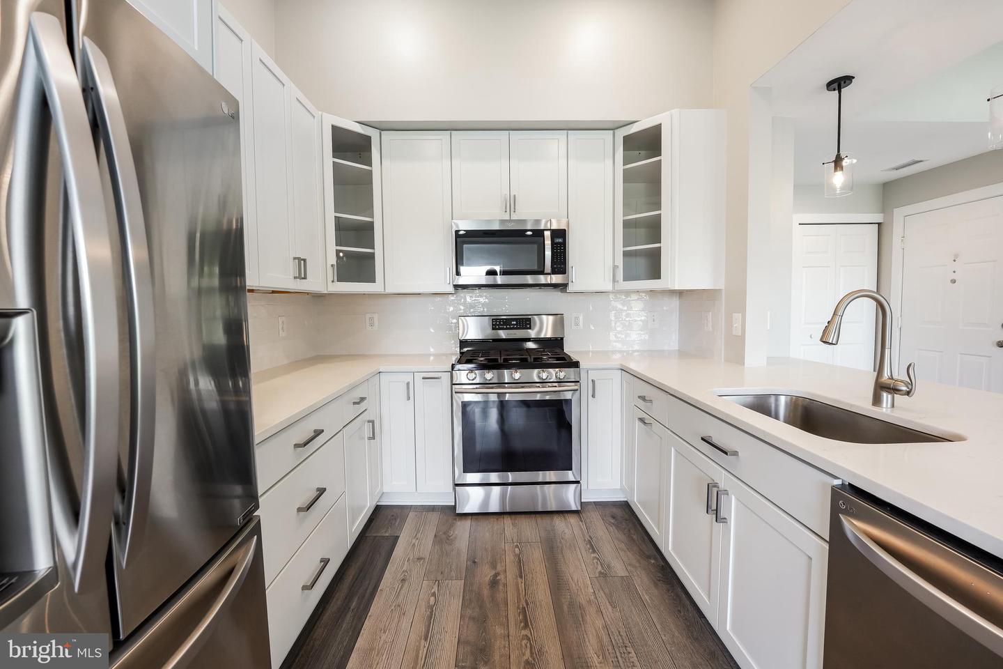 44154 Natalie TERRACE Unit: 302