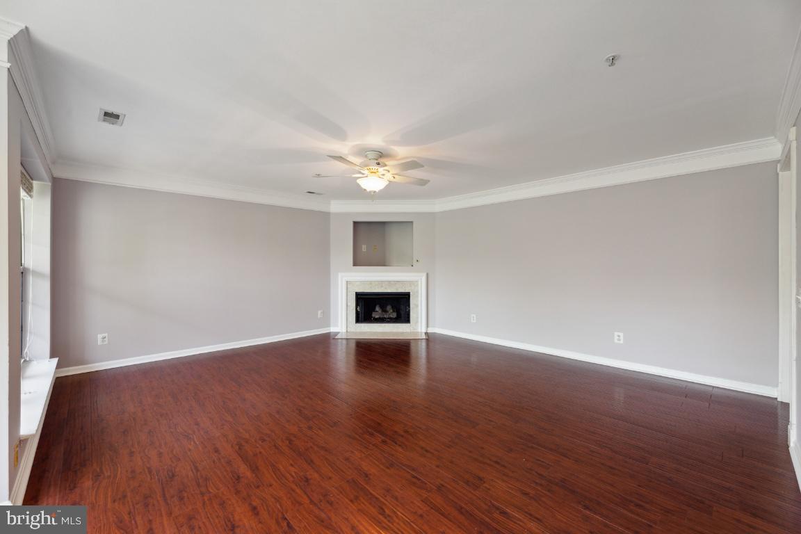 21787 Baldwin SQUARE Unit: 303