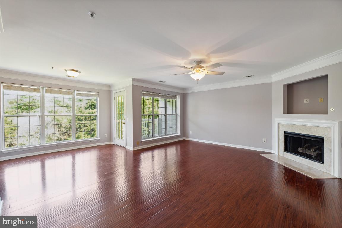 21787 Baldwin SQUARE Unit: 303