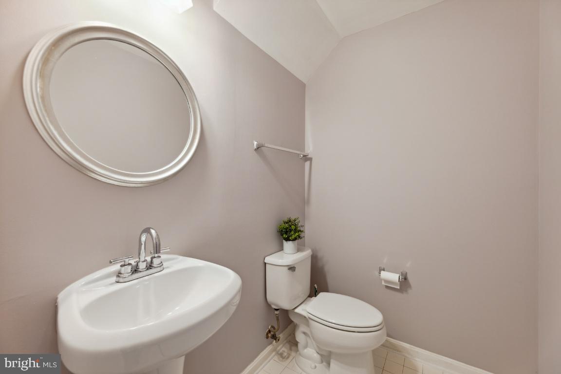 21787 Baldwin SQUARE Unit: 303