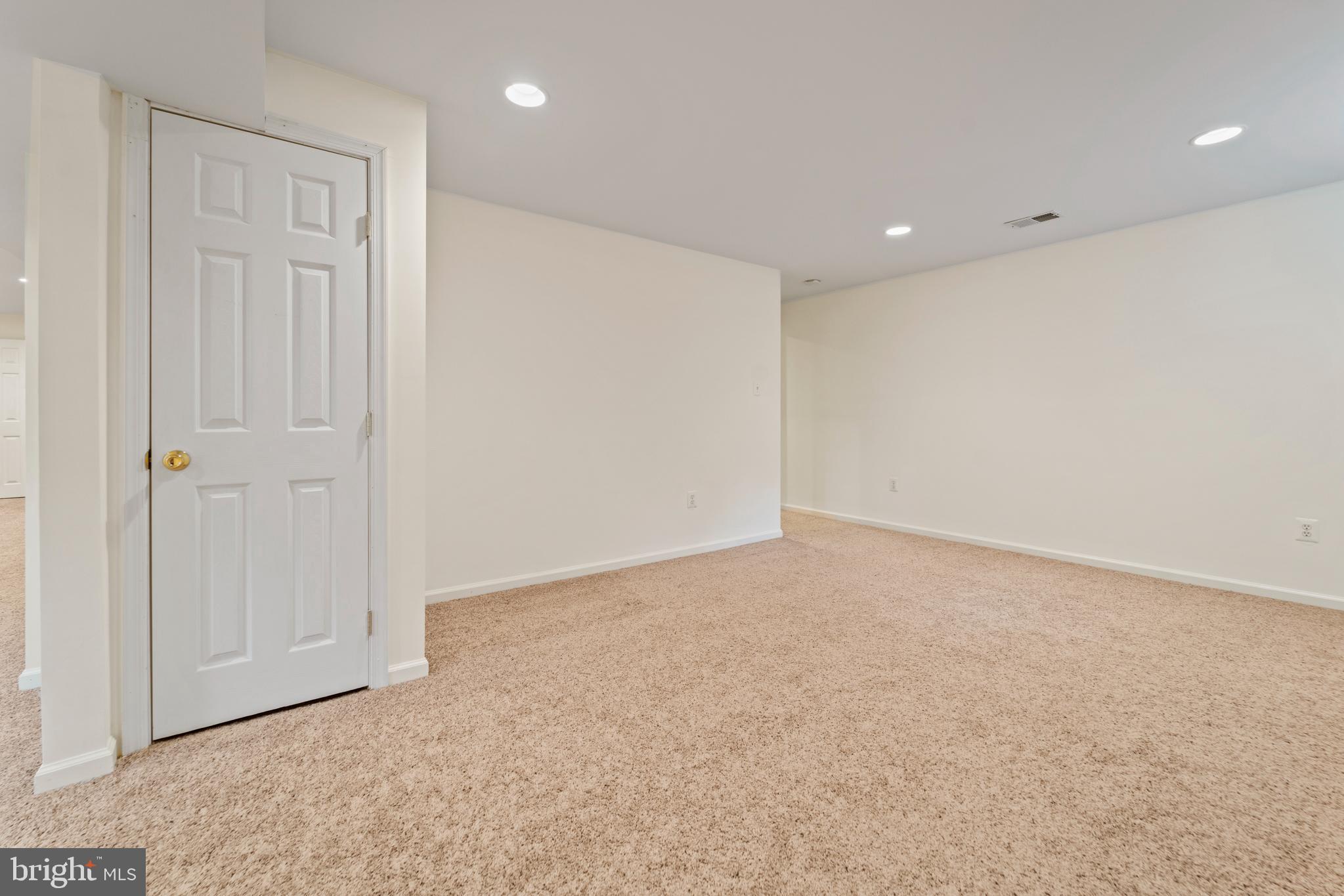 44137 Bristow CIRCLE