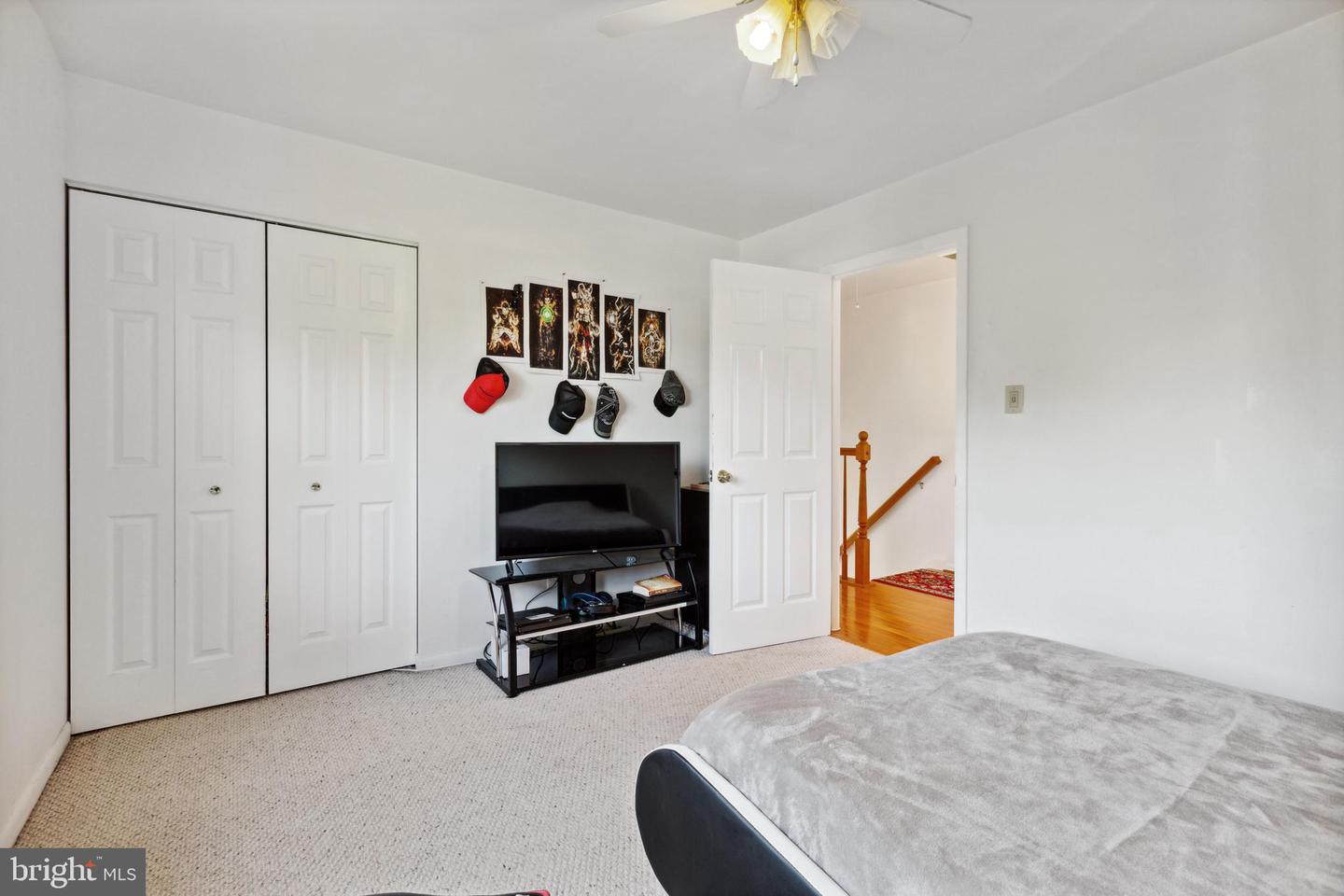 407 Hummer COURT