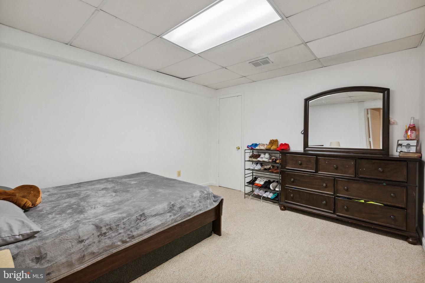 407 Hummer COURT