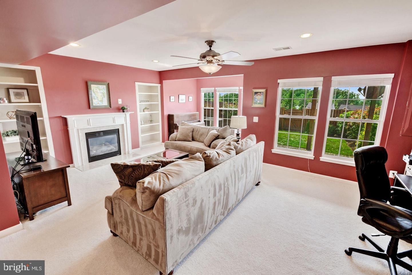 19217 Sweig TERRACE