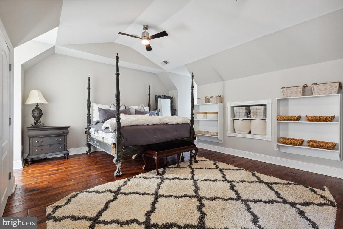 17212 Silver Charm PLACE