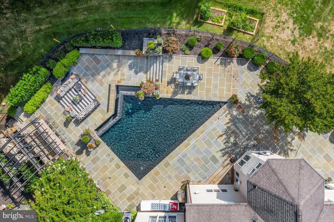 17212 Silver Charm PLACE