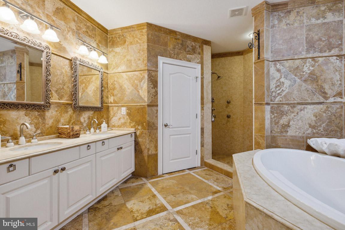 17212 Silver Charm PLACE